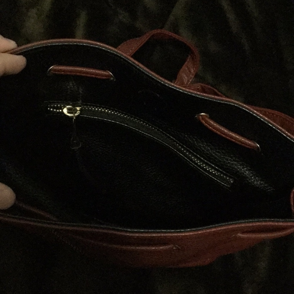 Purse - Picture 3 of 3